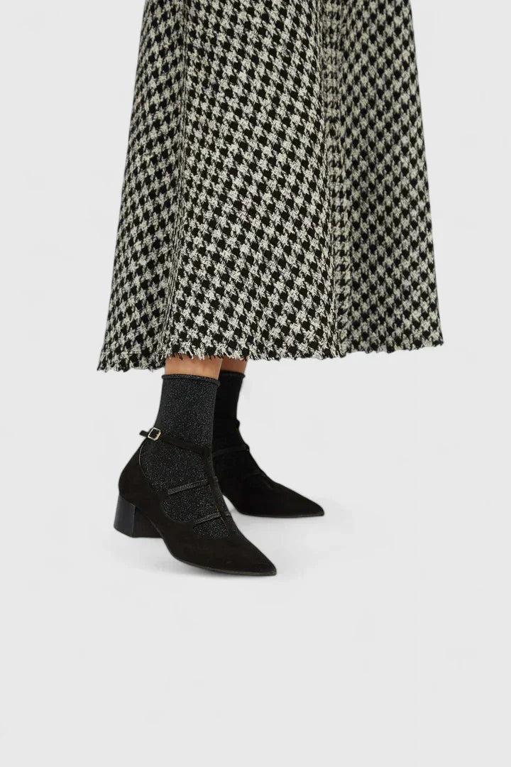 Effortless Day-to-Night Heels