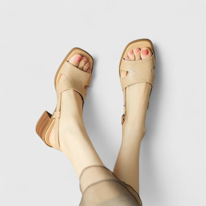 Retro Square-Toe Heel