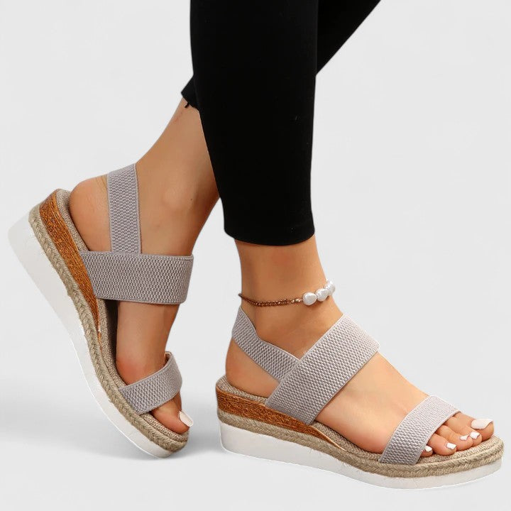 Supportive Everyday Sandal