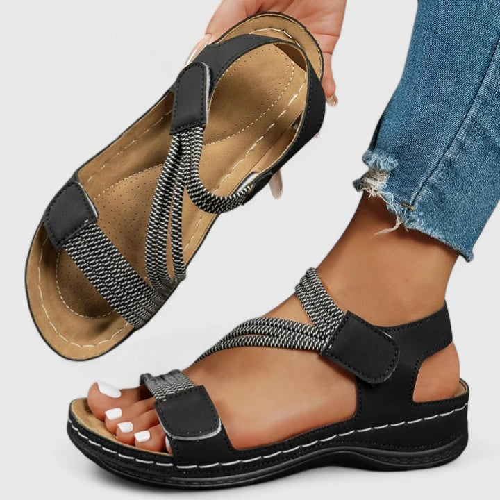 Supportive Everyday Sandal