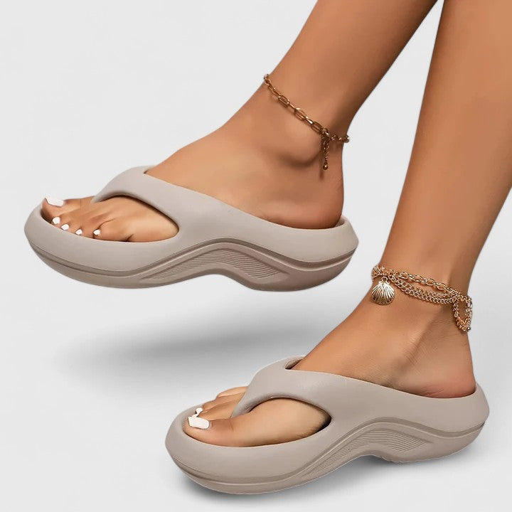Everyday Wedge Slides