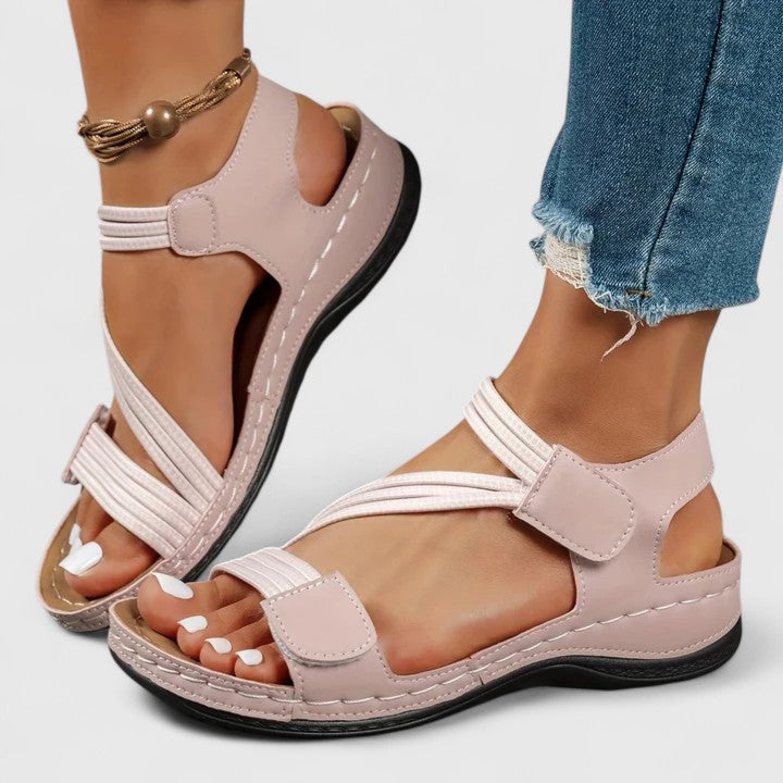 Supportive Everyday Sandal
