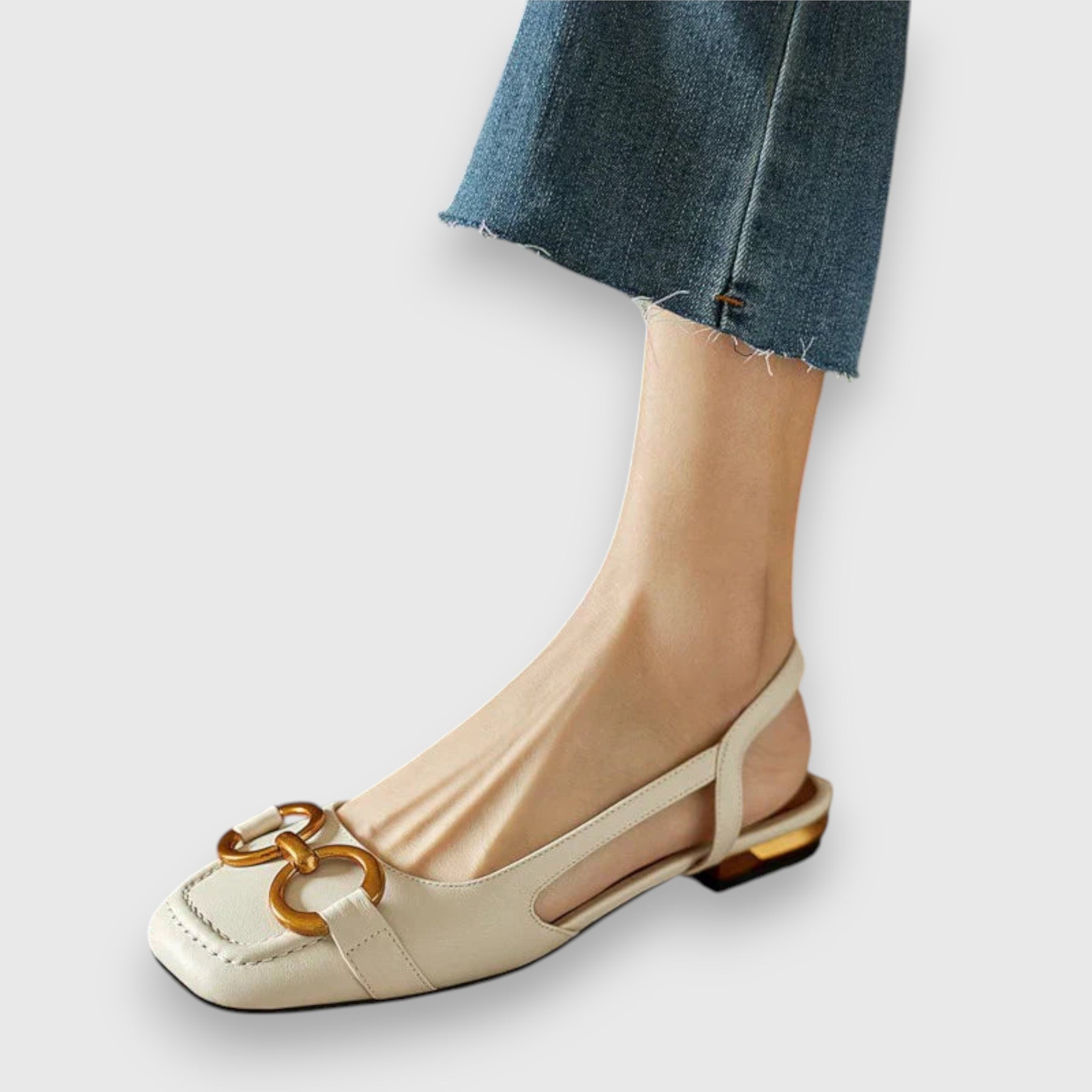 Elegant Bow Flats
